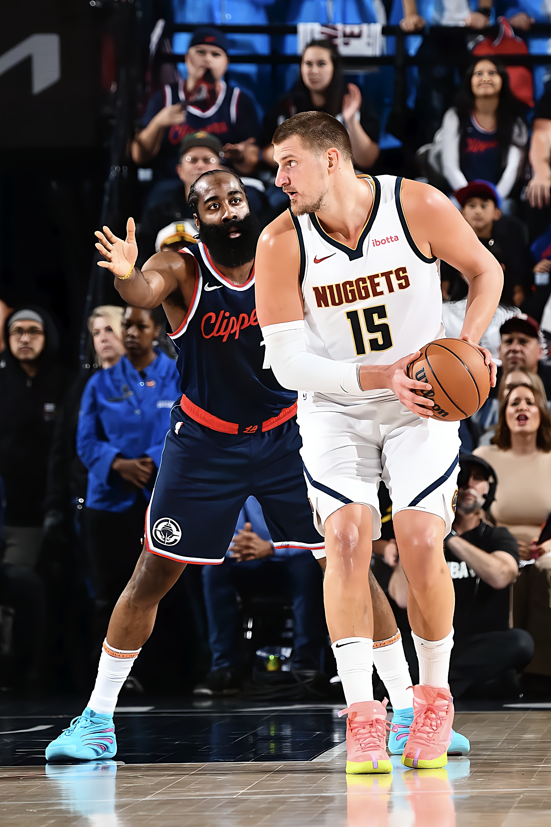 今晚体能课后，丹佛掘金造点机会备战NBA季后赛，信心回归，轮换策略成焦点的简单介绍