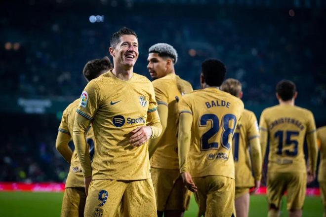 关于转会期国王杯焦点战;尼斯刷新队史纪录;更衣室稳定;赛季目标并未改变的信息 关于转会期国王杯焦点战;尼斯刷新队史纪录;更衣室稳定;赛季目标并未改变的信息