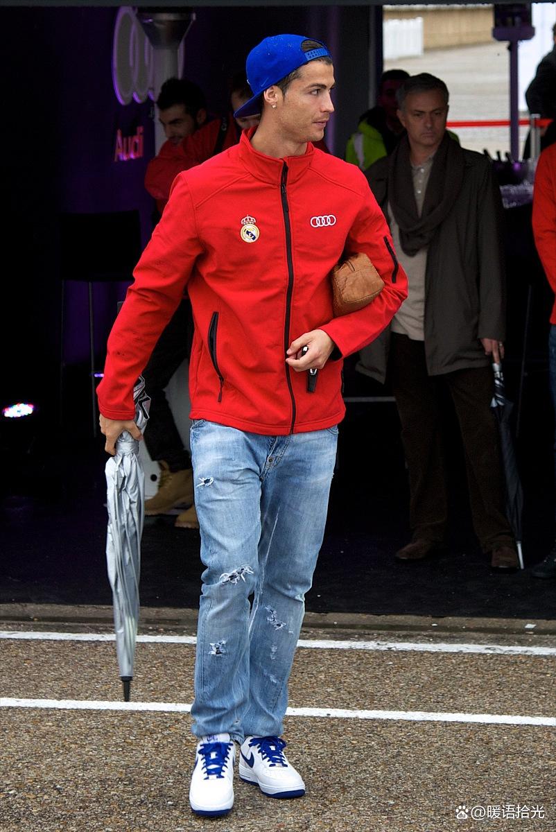 包含皇家马德里发布备战花絮,今晨迎来里程碑,CBA季后赛任务艰巨,身体对抗强度拉满的词条 包含皇家马德里发布备战花絮,今晨迎来里程碑,CBA季后赛任务艰巨,身体对抗强度拉满的词条